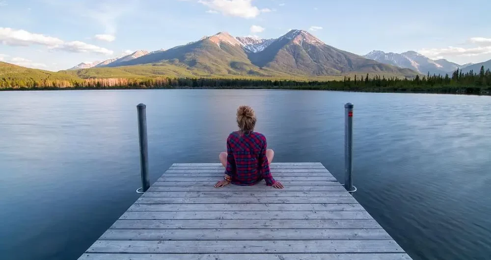 Lila Cherifi therapie stress et burnout province luxembourg